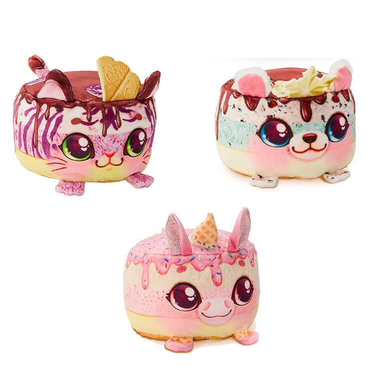 Cute Cookeez Makery Freezy Cakez plush toys with dessert designs and colorful details.