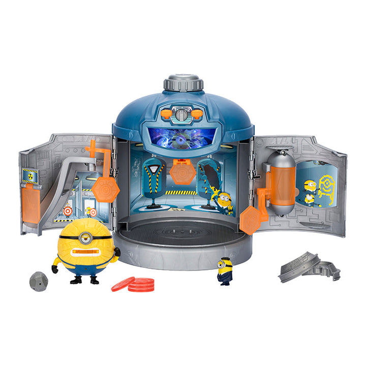 Despicable Me 4 Transformation Chamber playset with Mega Minions figures, featuring Jerry and activation features for kids' playtime.