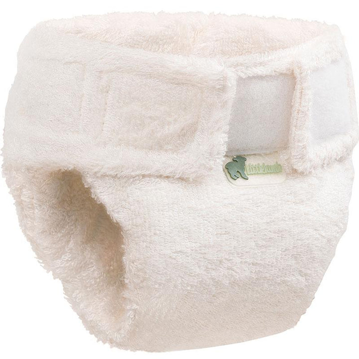 Bamboo nappy with adjustable fit, featuring a soft fleecy liner, ideal for babies 7-20lbs; Oeko-tex certified fabric.